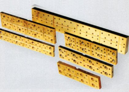 烧结铜套双金属导板界面结合机制